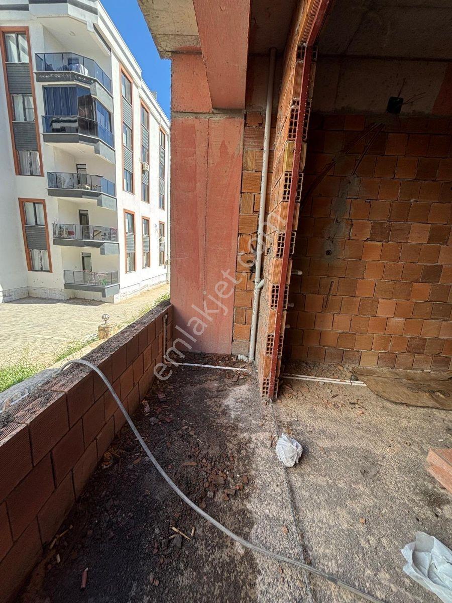 Dmz Gayrimenkul Ayşe Demez'den Altınşehir'de Satılık 1+1 Daire — fotoğraf 6