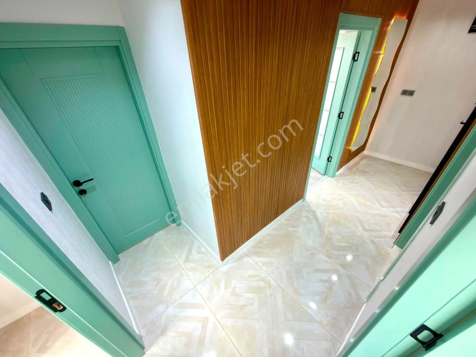 Referans'tan Akçay Merkez'de Ara Kat Ön Cephe Modern 2+1 Daire — fotoğraf 12