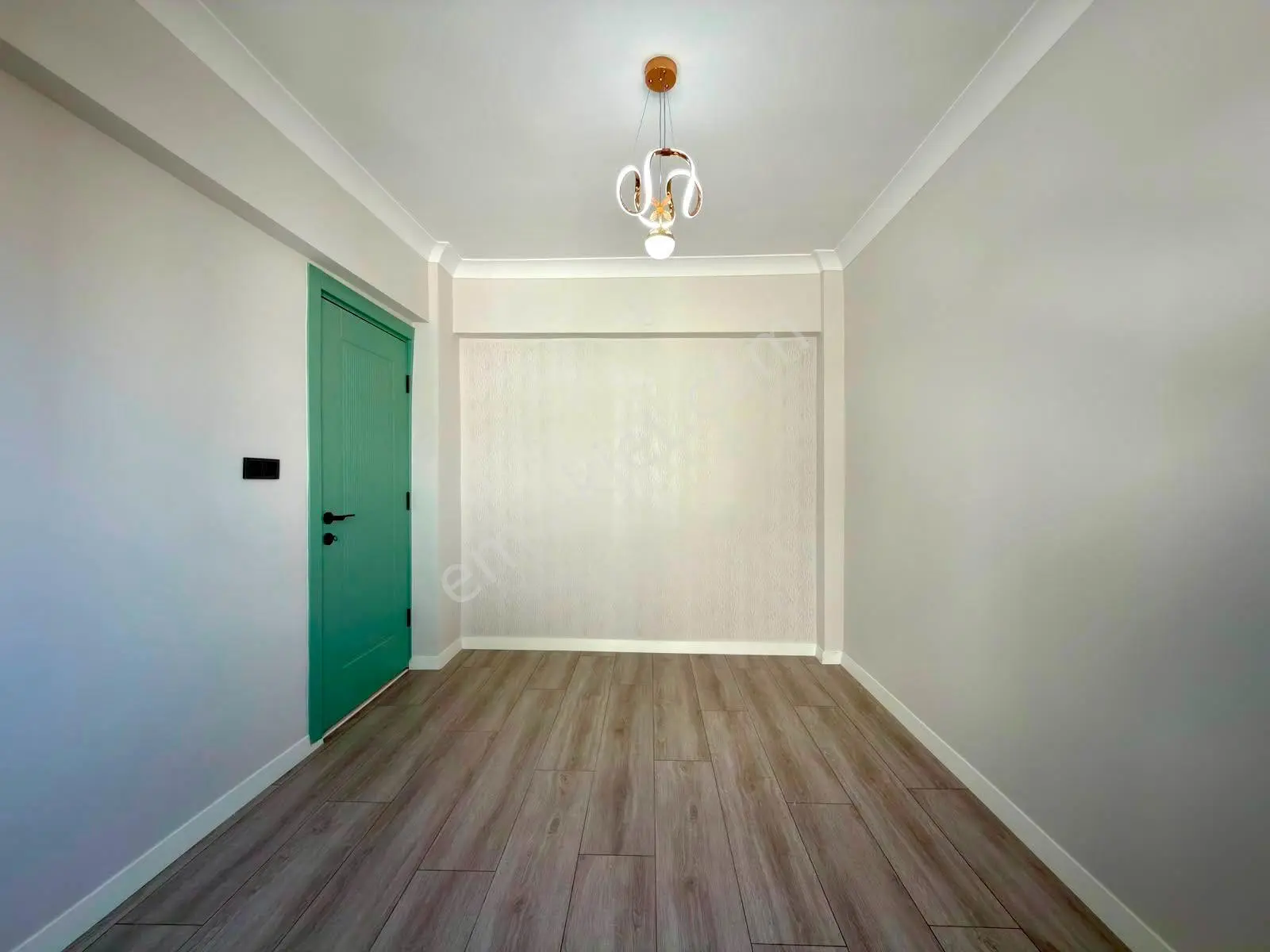Referans'tan Akçay Merkez'de Ara Kat Ön Cephe Modern 2+1 Daire — fotoğraf 22