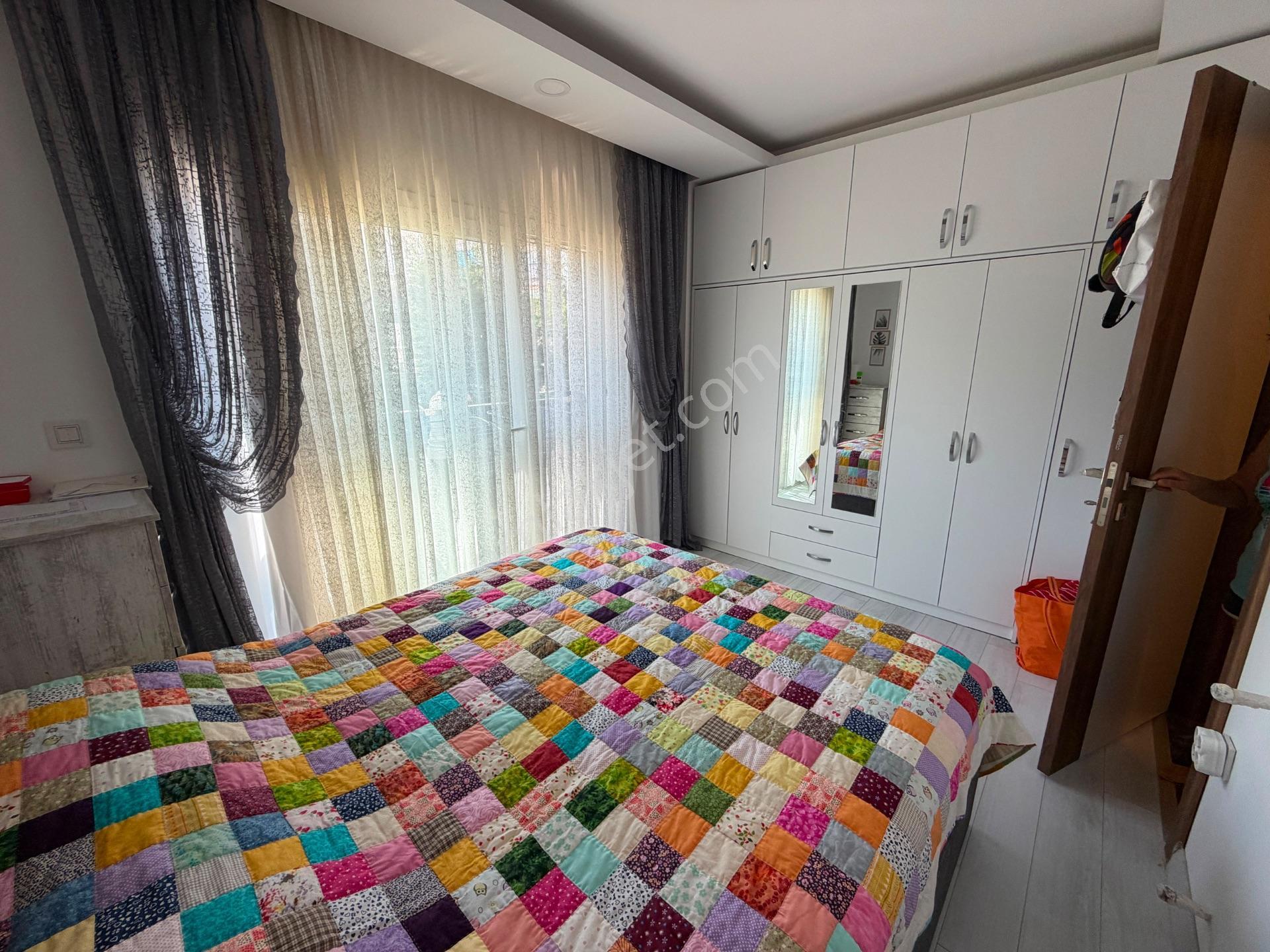 Kuşadası Davutlar Bahçe Katı 1+1 Havuzlu Daire — fotoğraf 11