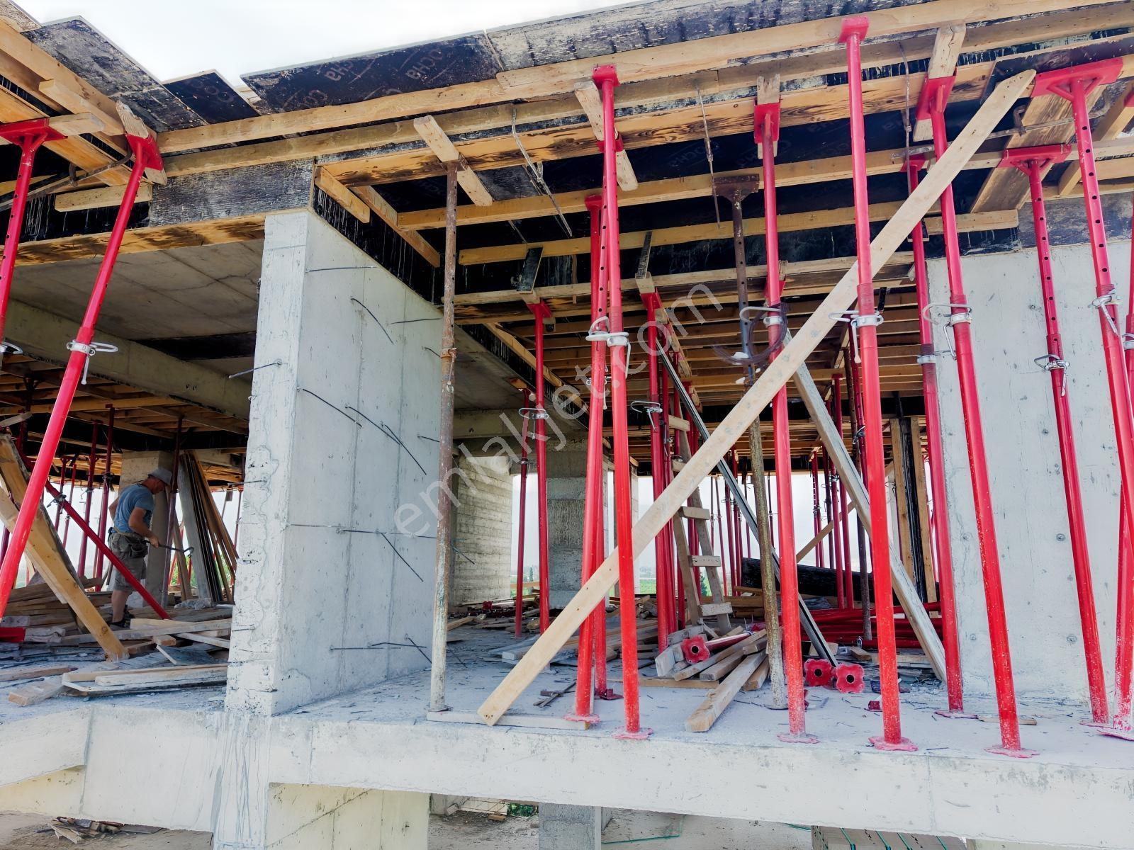 Bmk'dan Hasyurtta Denize 350m Mesafede Havuzlu Sitede 1+1 — fotoğraf 9