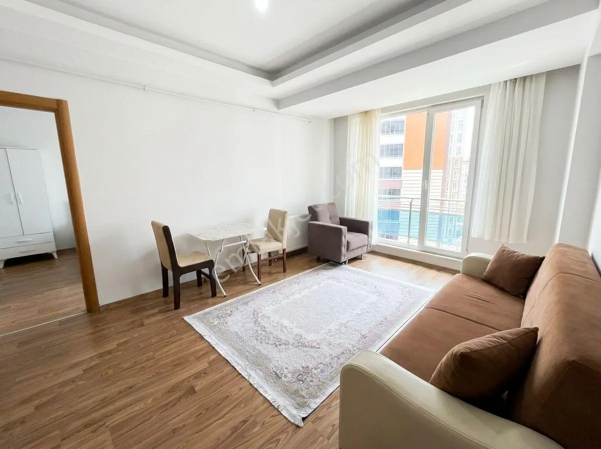 Remax Land'den Çerkezköy Tepe Cumhuruiyet Mh Eşyalı Lüks Satılık 1+1 Daire — fotoğraf 2