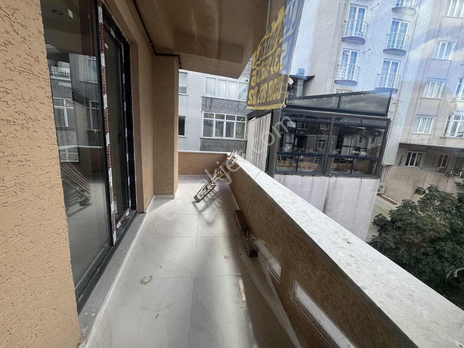 Kapaklı Çarşı Merkezinde 2+1 Kapalı Otoparklı Ultralüks Arakat — fotoğraf 4