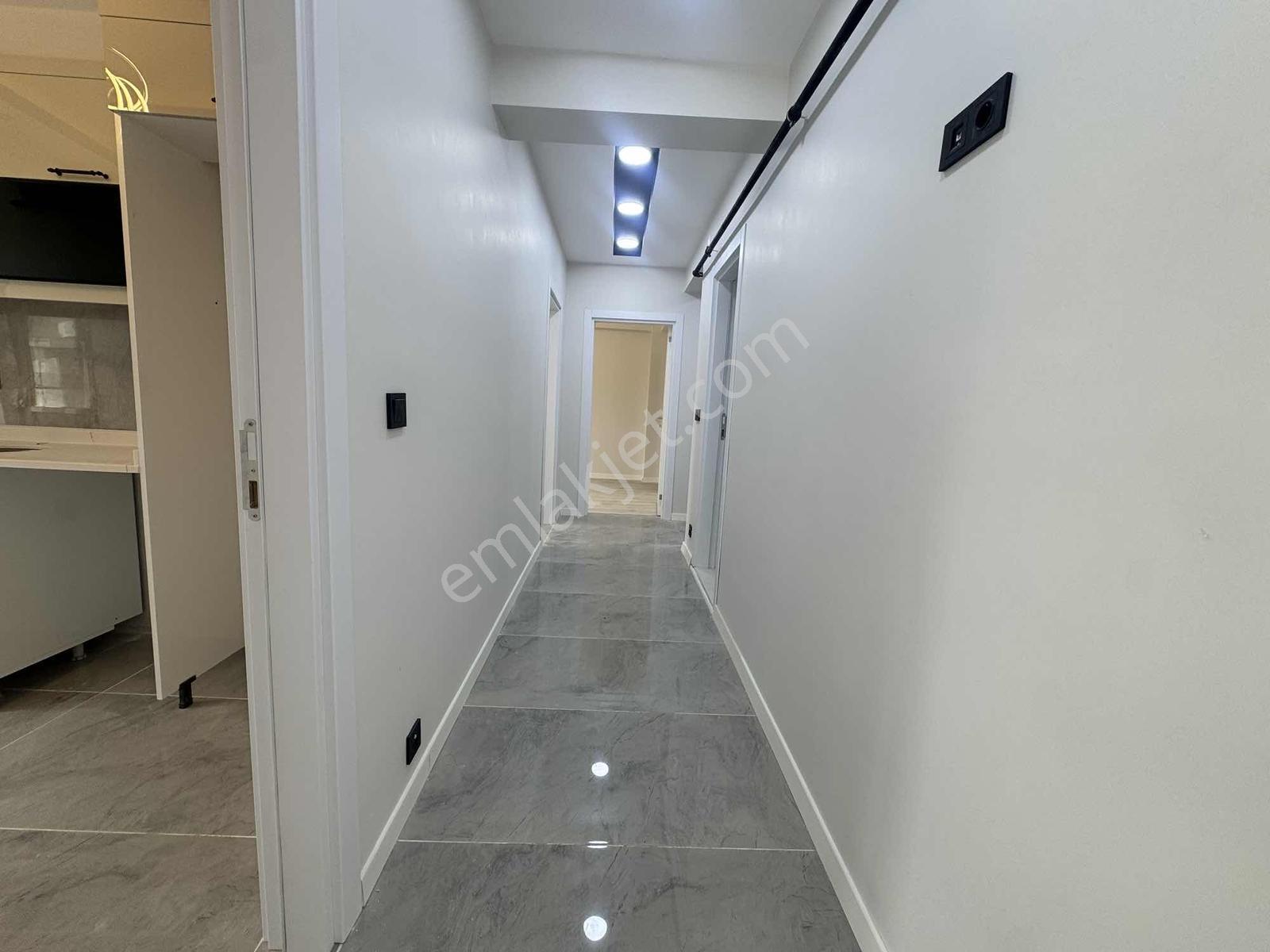 Kapaklı Çarşı Merkezinde 2+1 Kapalı Otoparklı Ultralüks Arakat — fotoğraf 26