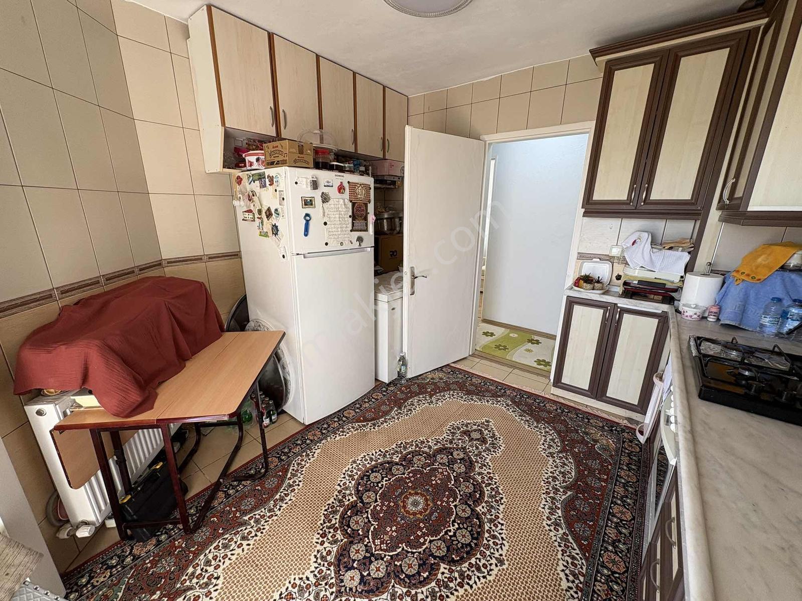 Buket Emlaktan Satılık 3+1 Daire — fotoğraf 23