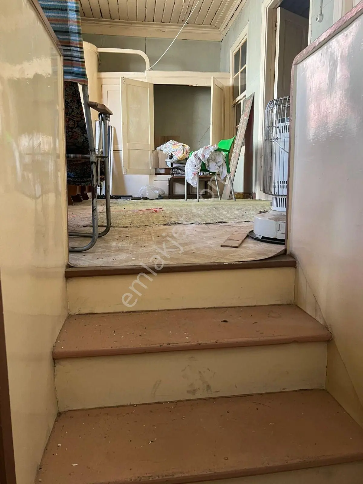 Tire Kurtuluş'ta 240 M² 5+1 Müstakil Ev — fotoğraf 21