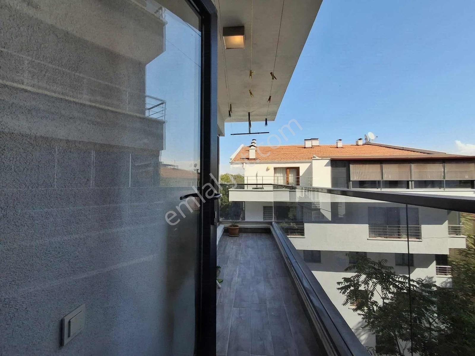 Kuttaş 'tan 3+1 Yeni Bina, Milli Kütüphane Yakını, Kapalı Oto. — fotoğraf 12