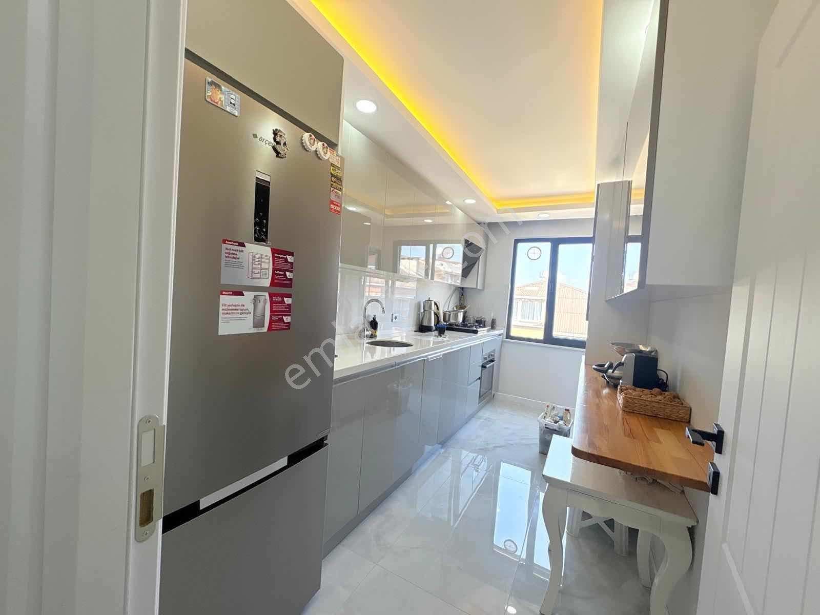Mercan Emlak'tan 1 Yaşında Asansörlü,yerden Isıtmalı 2+1 Daire — fotoğraf 9