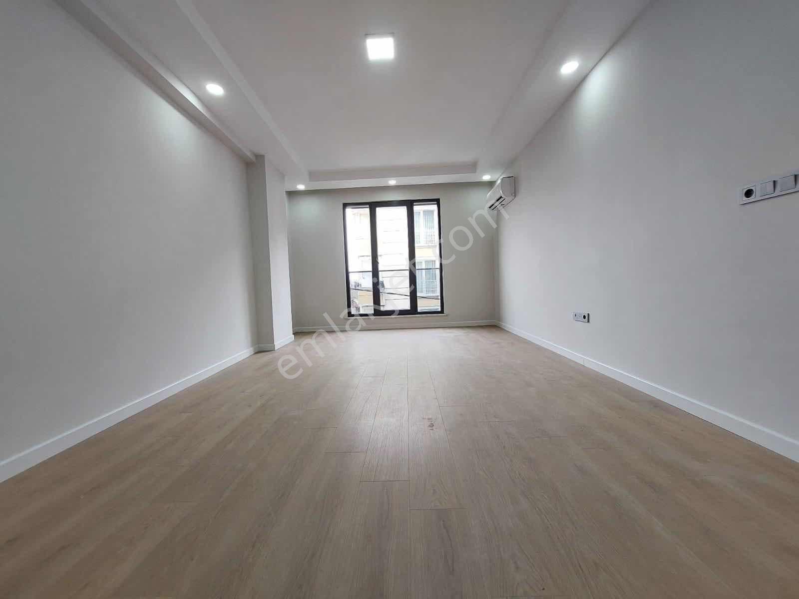 Mercan Emlak'tan 1 Yaşında Asansörlü,yerden Isıtmalı 2+1 Daire — fotoğraf 14
