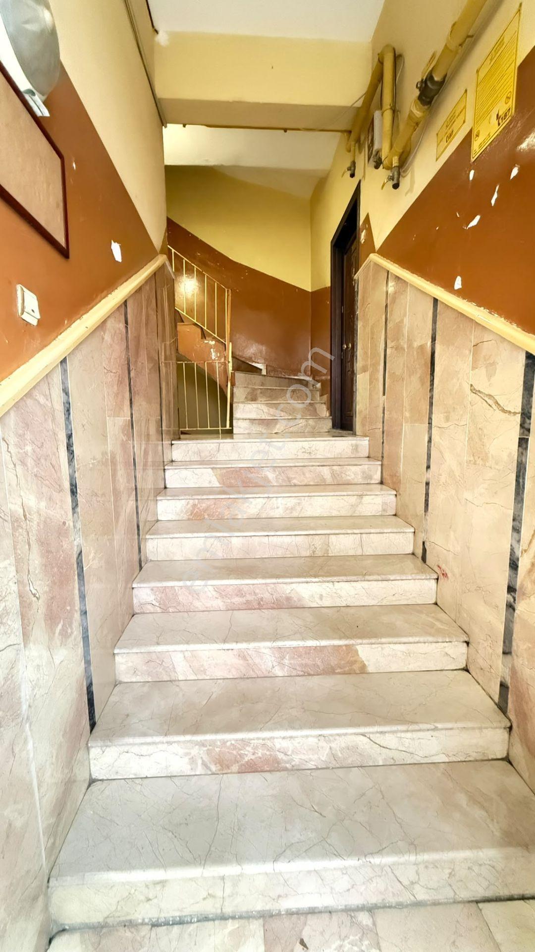 Rekoor Emlaktan Çiftlikte 3+1 Satılık Daire — fotoğraf 5