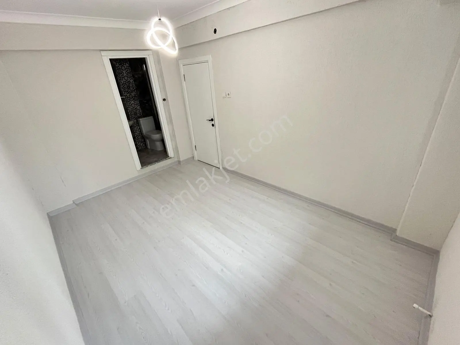 ▀güçten Altınkumda Denize Sadece 200m Bahçeli Ebeveynli 2+1daire — fotoğraf 22
