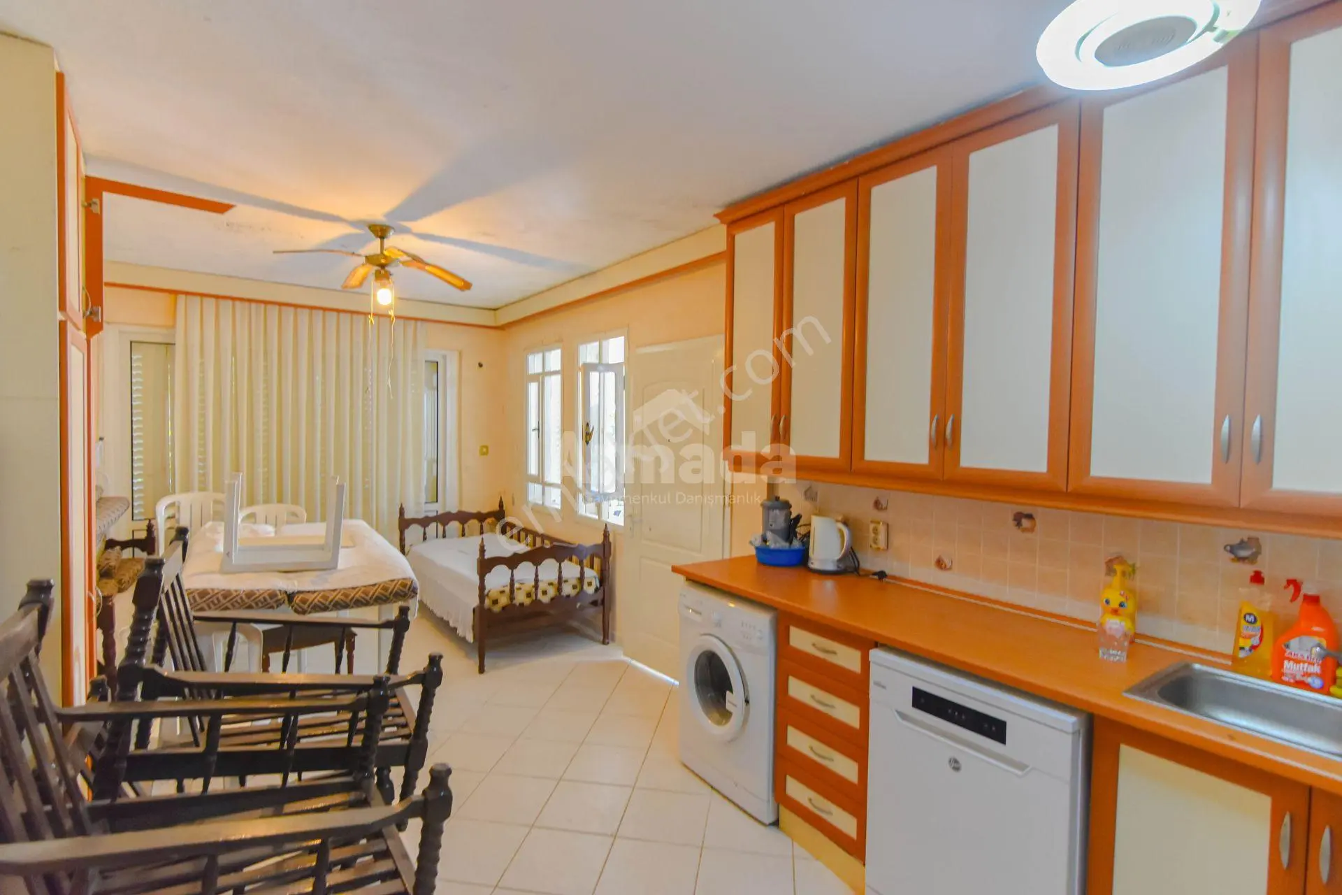 Kuşadası Soğucak’ta Geniş Bahçeli 4+1 Yazlık — fotoğraf 4