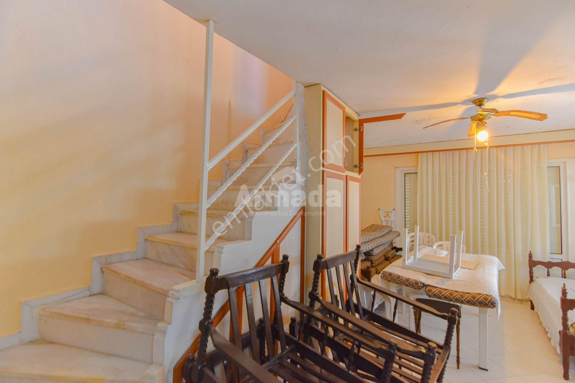 Kuşadası Soğucak’ta Geniş Bahçeli 4+1 Yazlık — fotoğraf 7