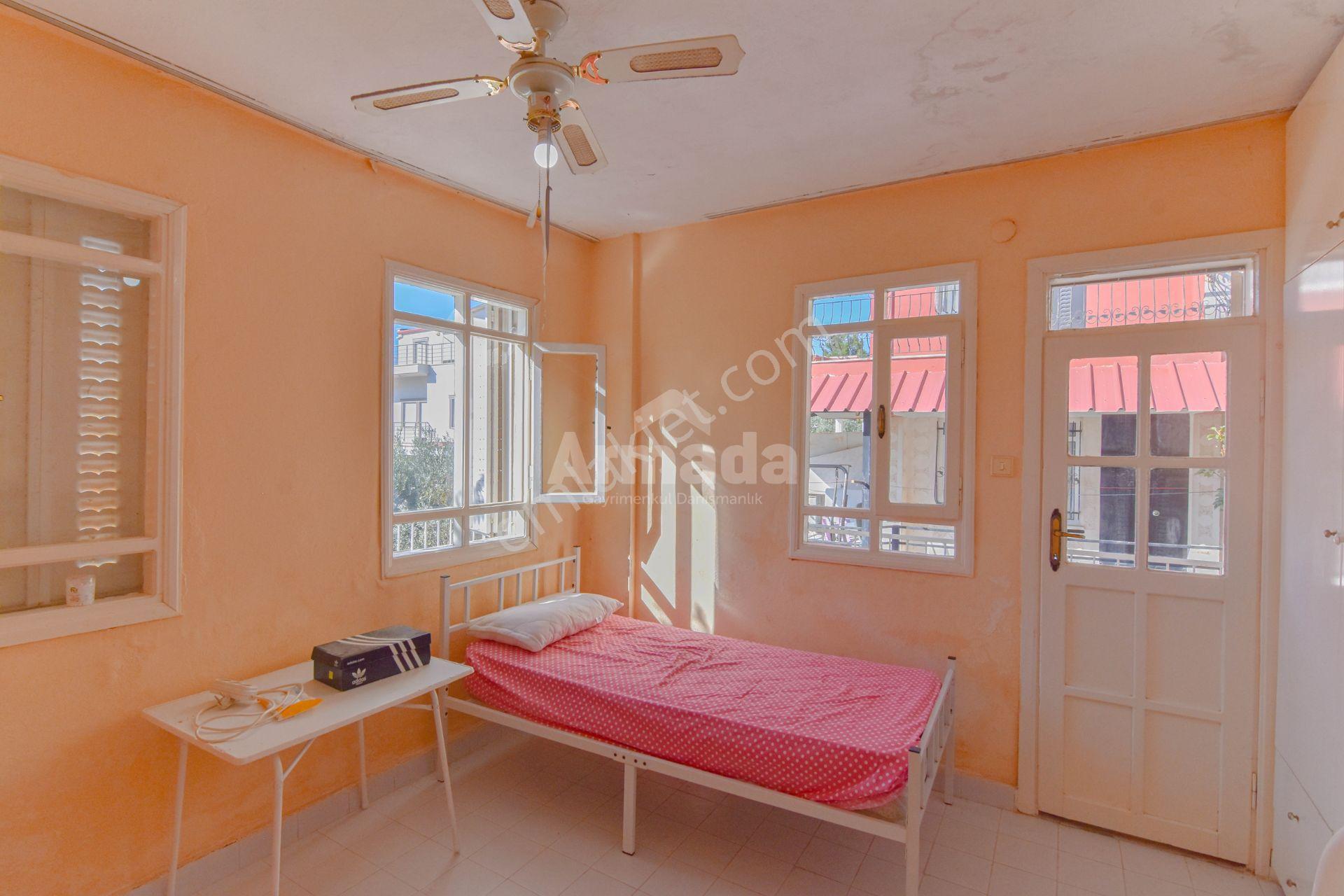 Kuşadası Soğucak’ta Geniş Bahçeli 4+1 Yazlık — fotoğraf 10