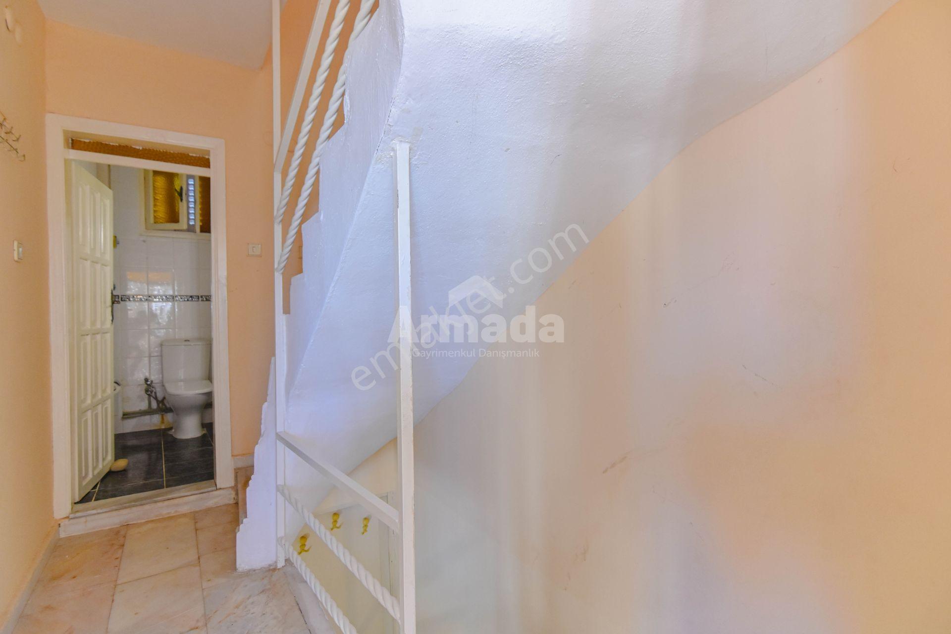 Kuşadası Soğucak’ta Geniş Bahçeli 4+1 Yazlık — fotoğraf 14