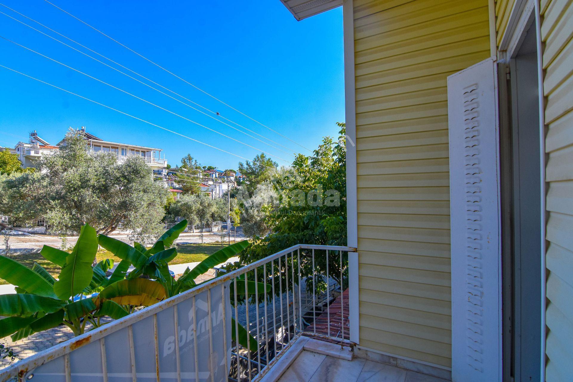 Kuşadası Soğucak’ta Geniş Bahçeli 4+1 Yazlık — fotoğraf 18
