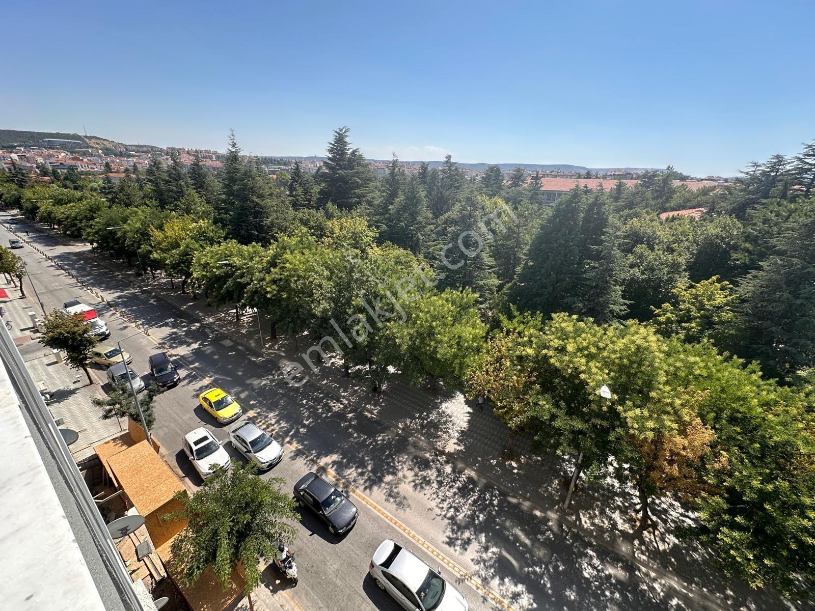 Rw Detay'dan Eski Hava Hastanesi Karşısı 3+1 Dubleks Satılık — fotoğraf 7
