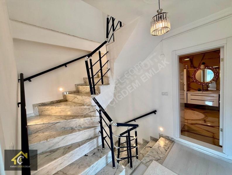 Kocaali'de Eşyalı,havuzlu 5+1 İskanlı -kat Mülkiyetli Lüks Yapı — fotoğraf 33