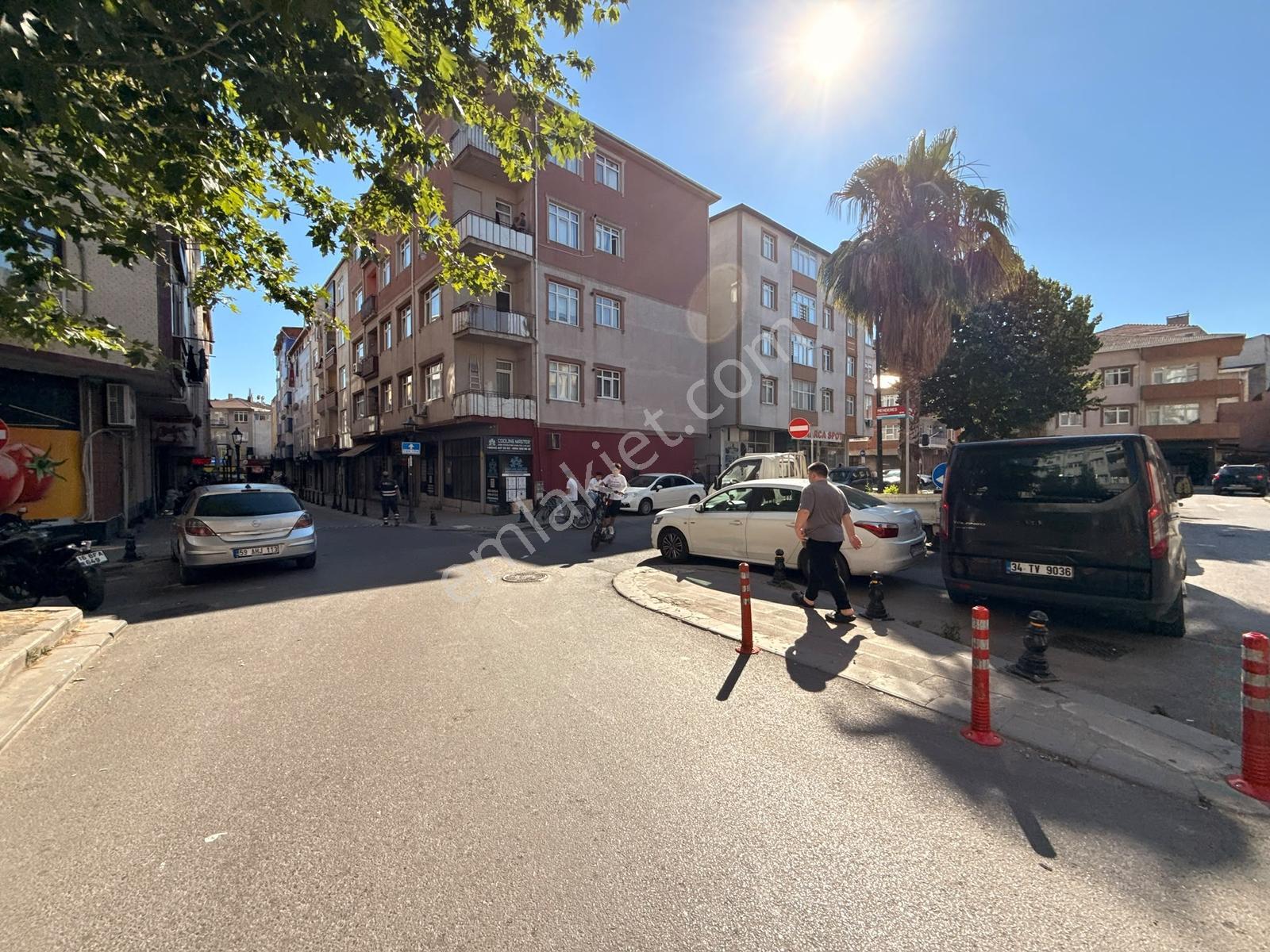 E 5 Yanıbaşında Muhteşem Yatırıma Uygun Satılık Daıreler — fotoğraf 2
