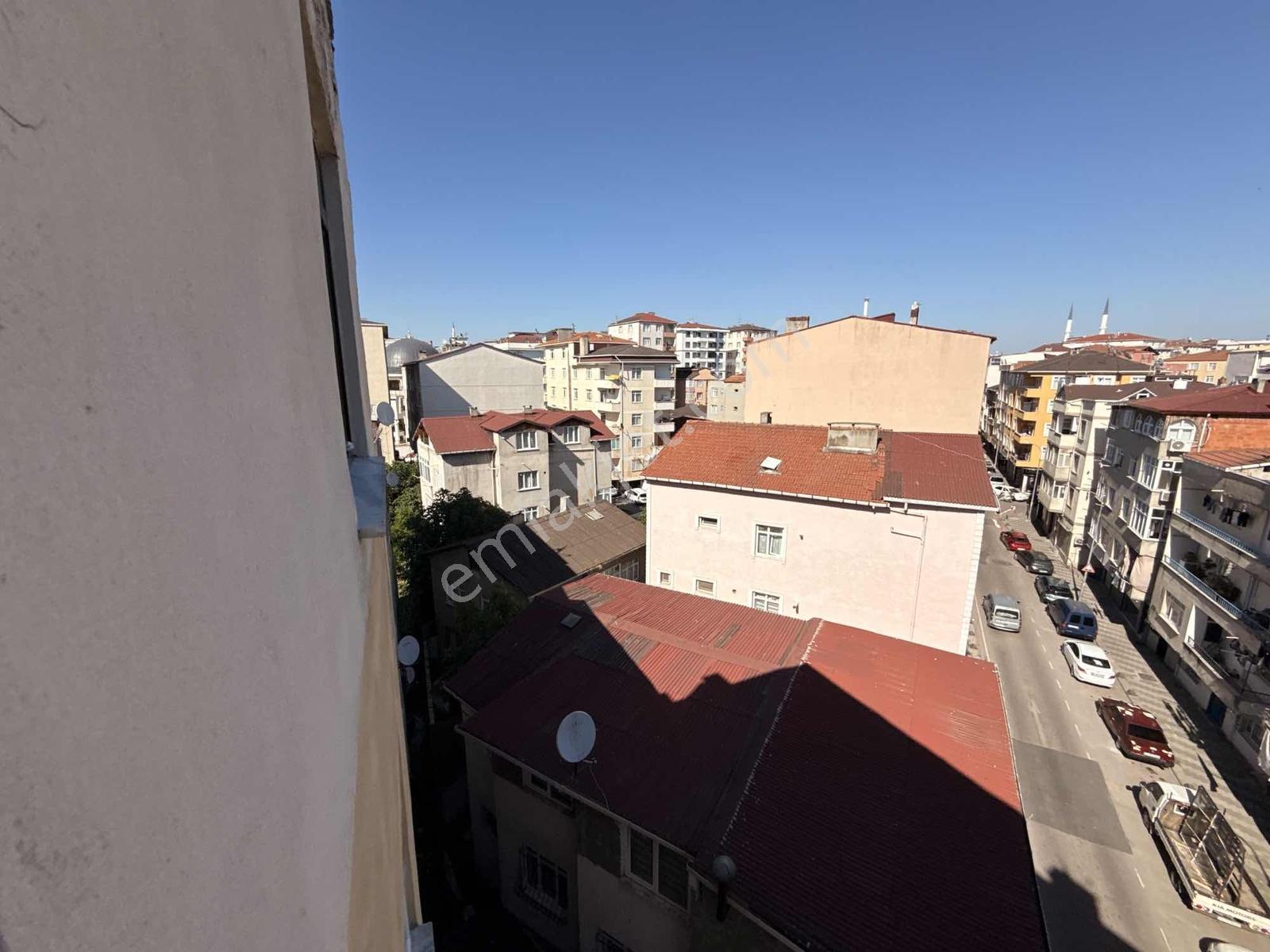E 5 Yanıbaşında Muhteşem Yatırıma Uygun Satılık Daıreler — fotoğraf 28