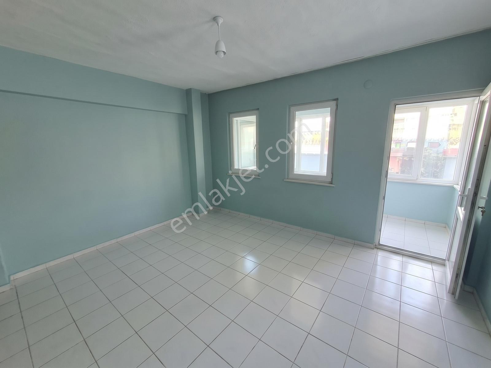 Edremit Zeytinli Site İçinde Ön Cephe 2+1 Satılık Daire — fotoğraf 5
