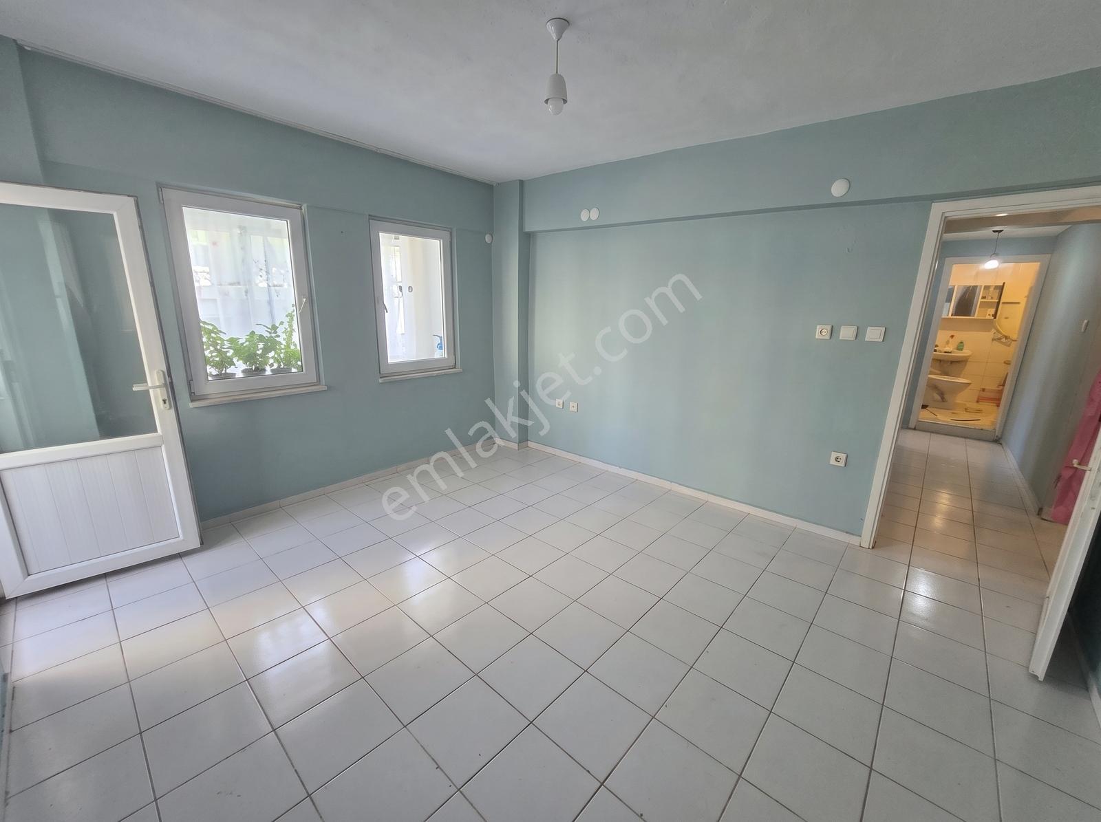Edremit Zeytinli Site İçinde Ön Cephe 2+1 Satılık Daire — fotoğraf 8