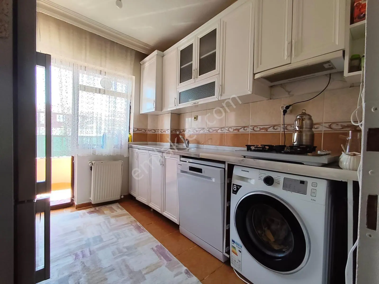 Yılmaz Gayrimenkulden Ön Cephe 3+1 Geniş M2 Masrafsız Satılık Daire — fotoğraf 2