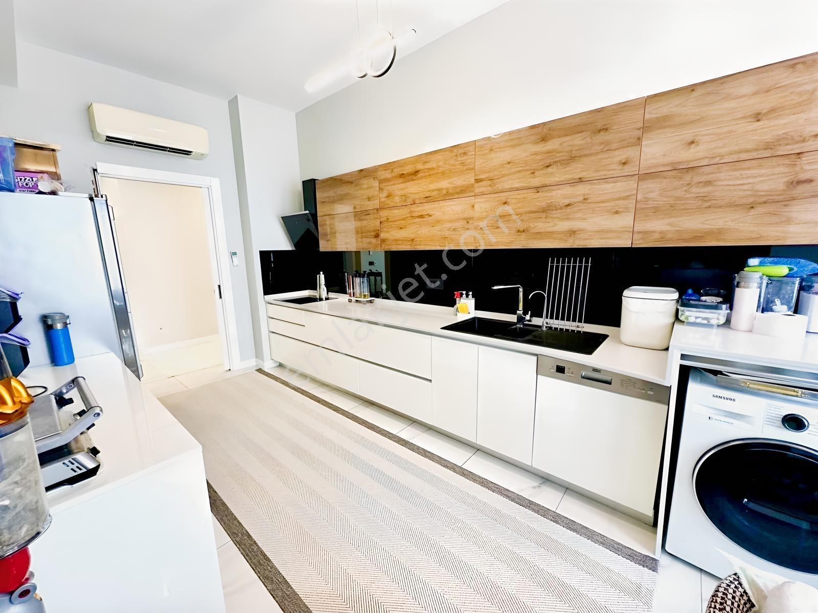 Acilll Katal Double Diamond'da Büyük Tip 3+1 Satılık Daire — fotoğraf 13