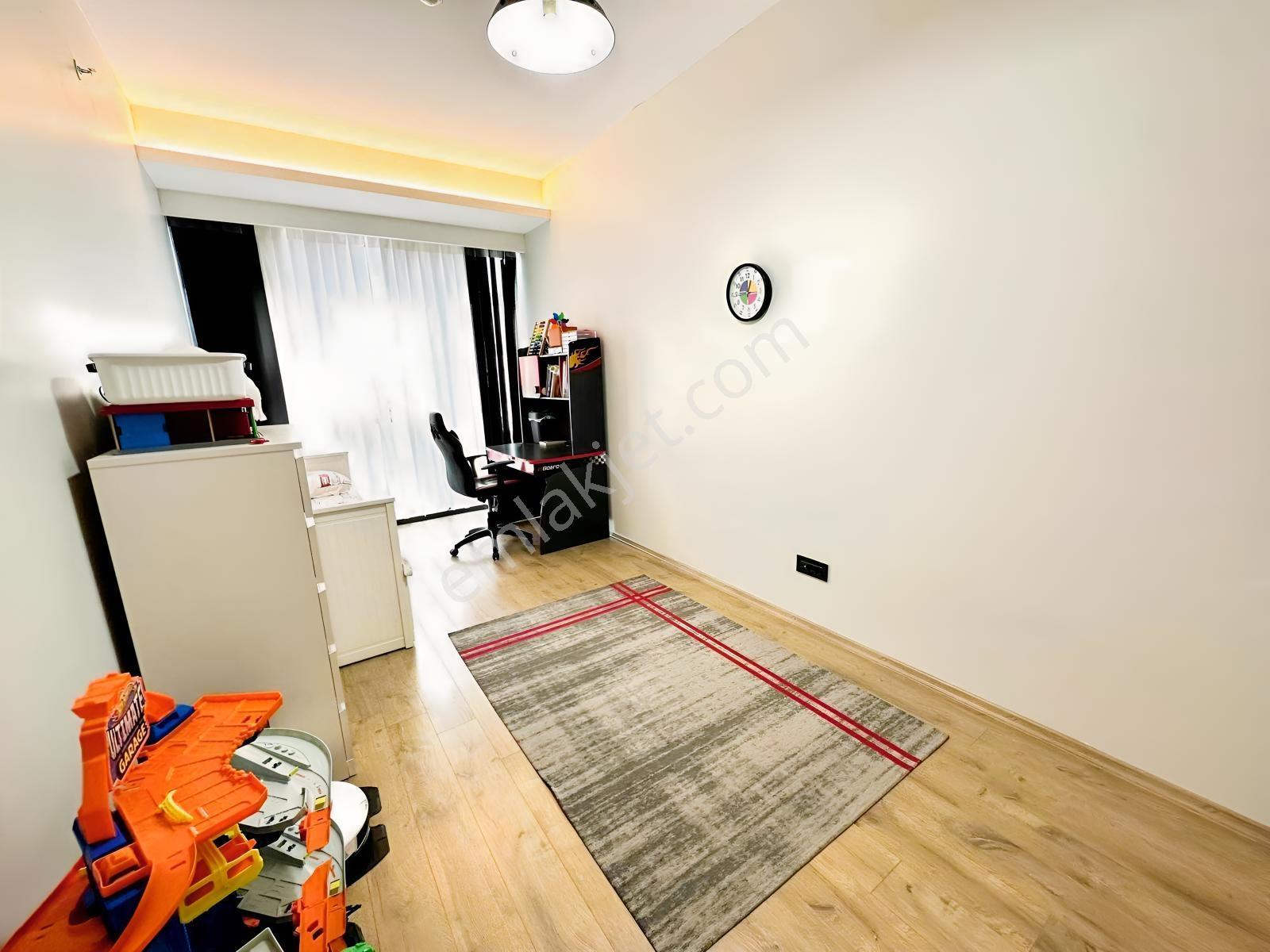 Acilll Katal Double Diamond'da Büyük Tip 3+1 Satılık Daire — fotoğraf 15