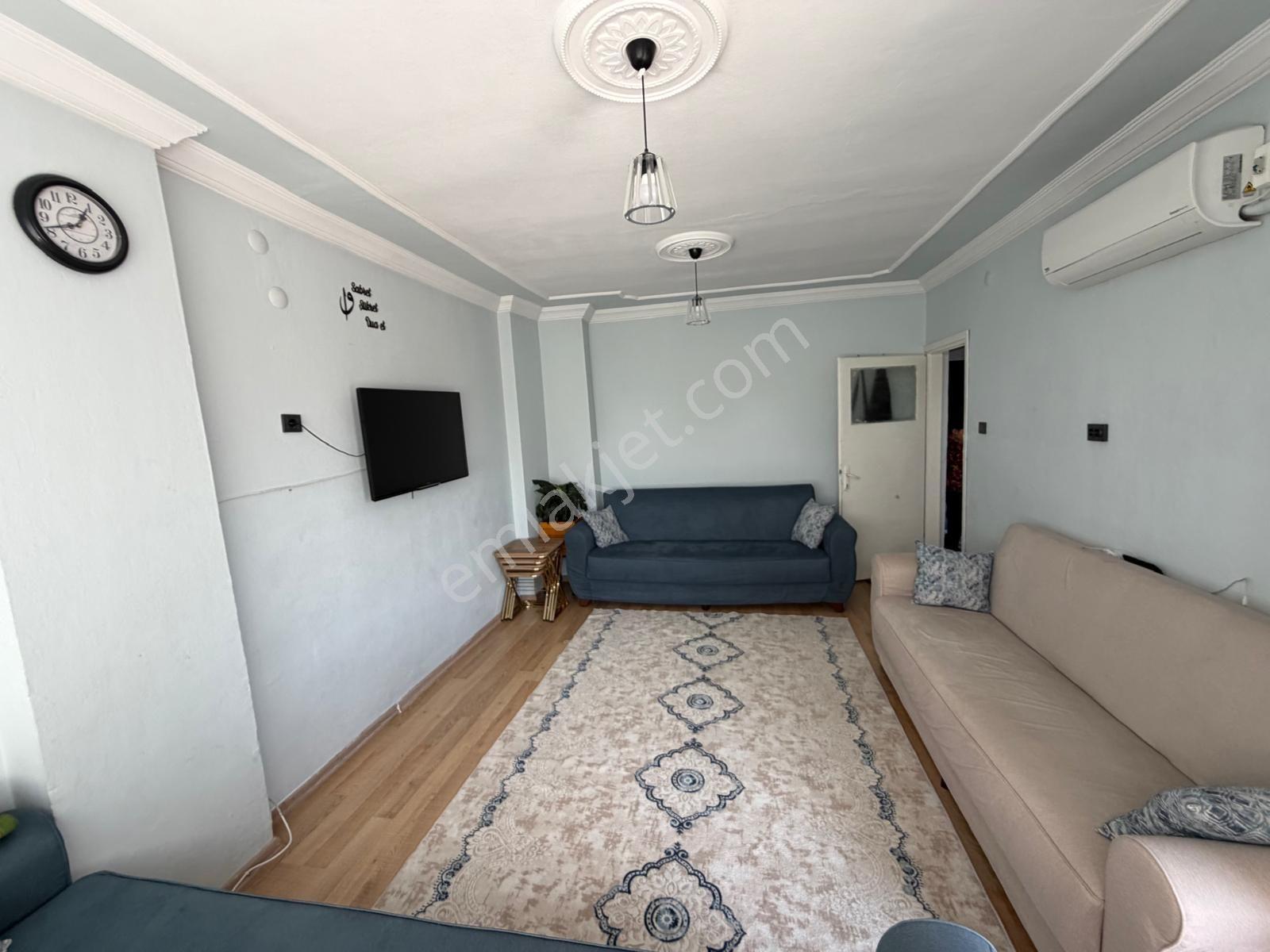 Prestij'den Sağlık'ta G.m.k Üzerinde Tertemiz Ayrı Mutfak 2+1 — fotoğraf 9