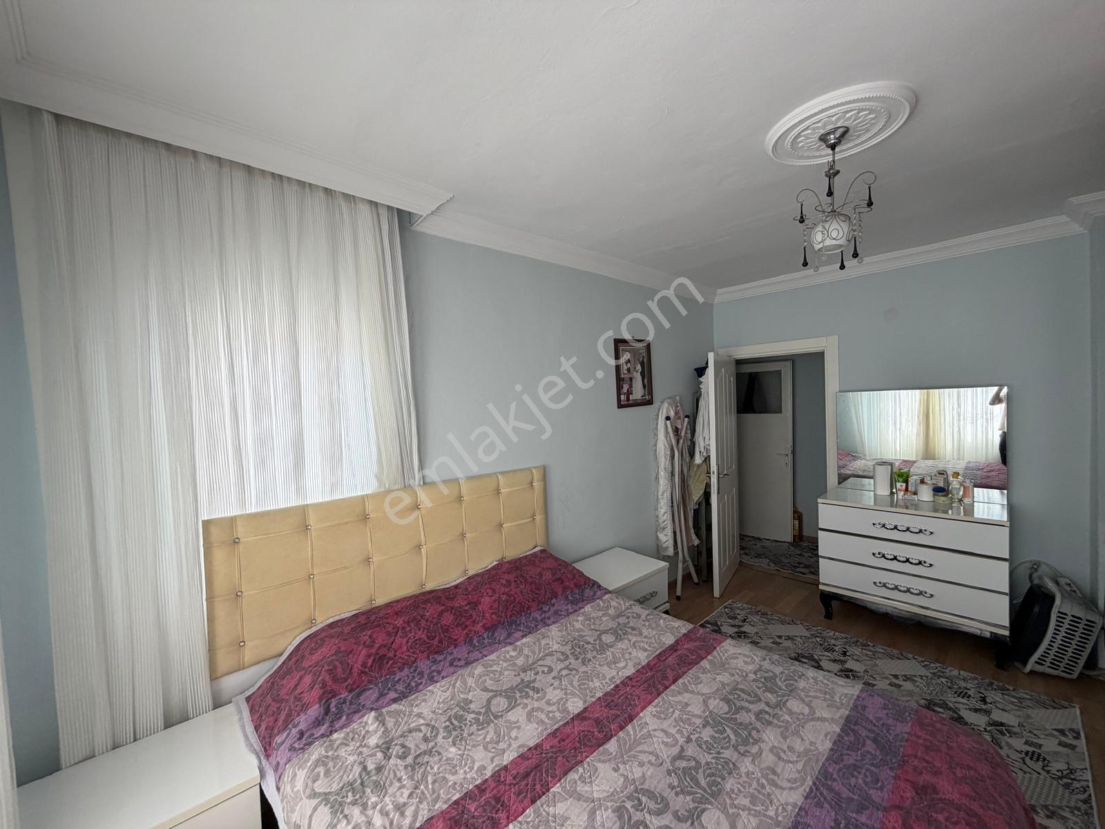 Prestij'den Sağlık'ta G.m.k Üzerinde Tertemiz Ayrı Mutfak 2+1 — fotoğraf 11