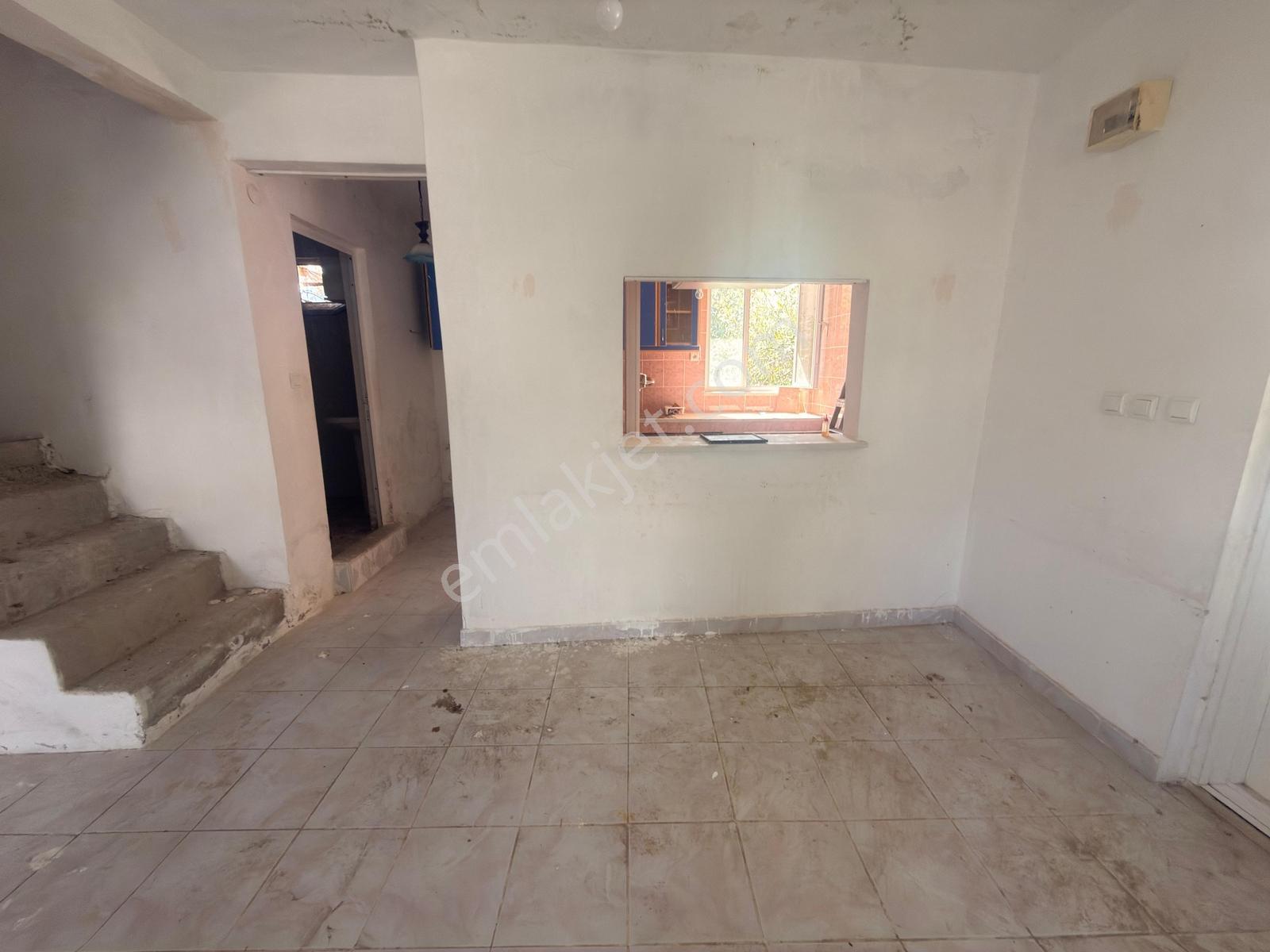 Marmara Ereğlisi Yeniçiftlik'te 170 M² Arsa İçerisinde Tek Katlı — fotoğraf 9