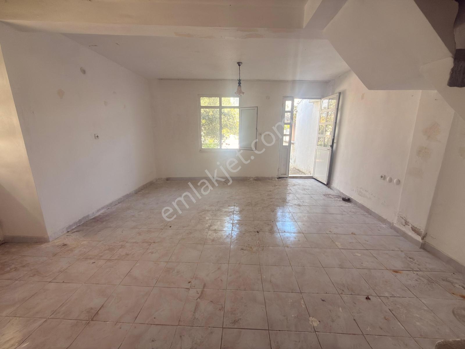 Marmara Ereğlisi Yeniçiftlik'te 170 M² Arsa İçerisinde Tek Katlı — fotoğraf 11