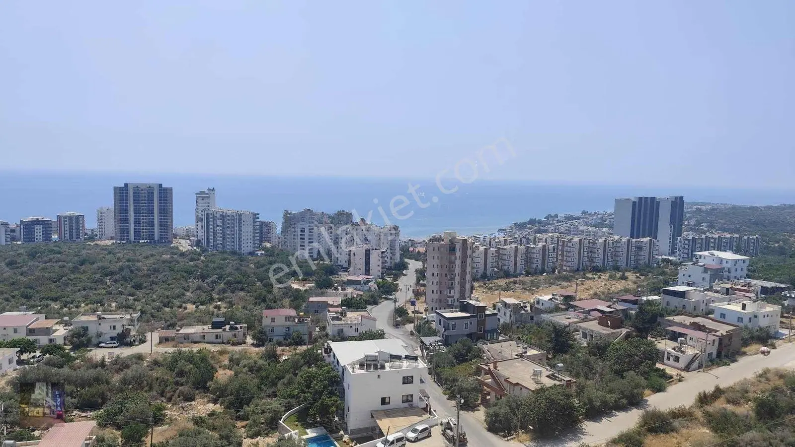Erdemli Ayaş'ta Havuzlu İskanlı Geniş Peyzaj Satılık Daire — fotoğraf 2