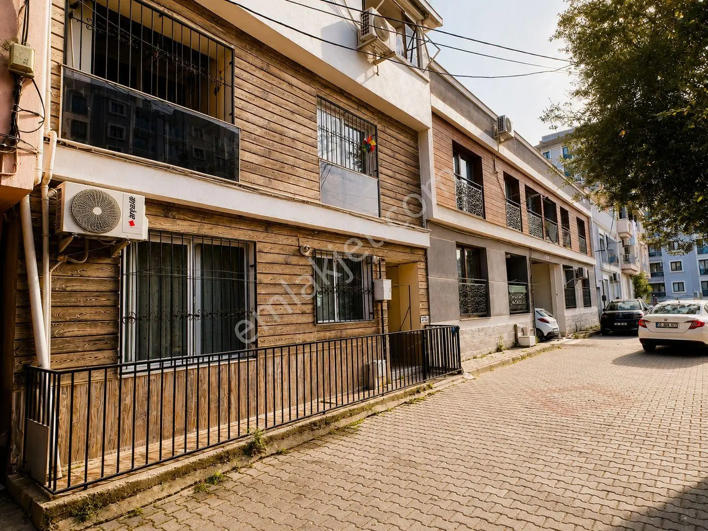 Remax Arma'dan İzmir Buca Çamlıkule Metro Yakını Satılık — fotoğraf 2
