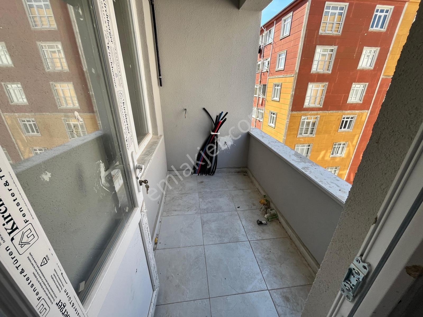 Erbay Cadde. Cephe 3+1 Ara Kat 130 M2 Fırsat 2 Aya Teslim Daire — fotoğraf 2