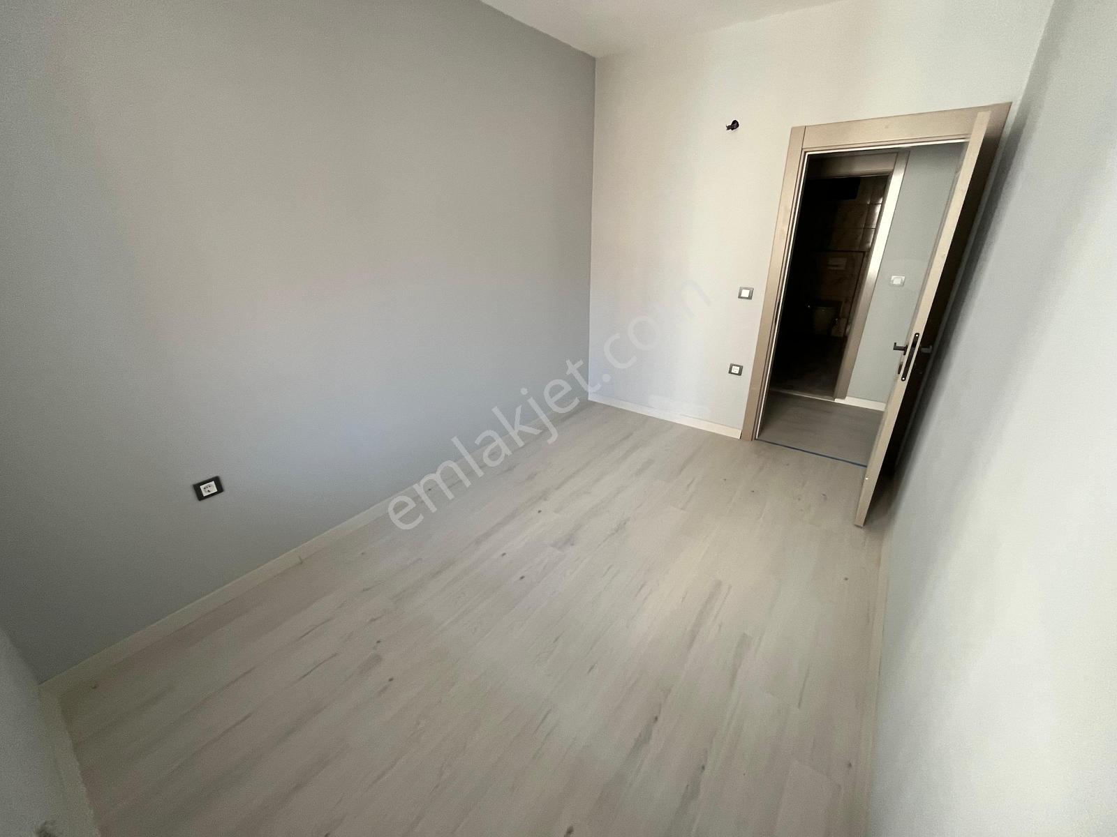 Erbay Cadde. Cephe 3+1 Ara Kat 130 M2 Fırsat 2 Aya Teslim Daire — fotoğraf 4