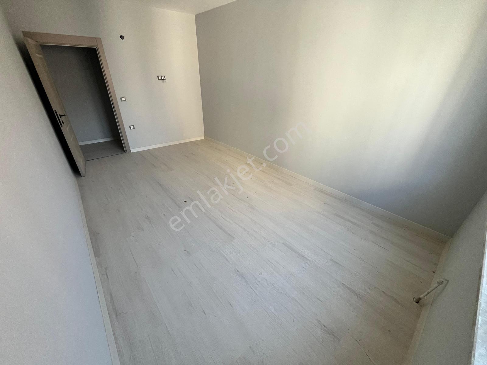 Erbay Cadde. Cephe 3+1 Ara Kat 130 M2 Fırsat 2 Aya Teslim Daire — fotoğraf 5