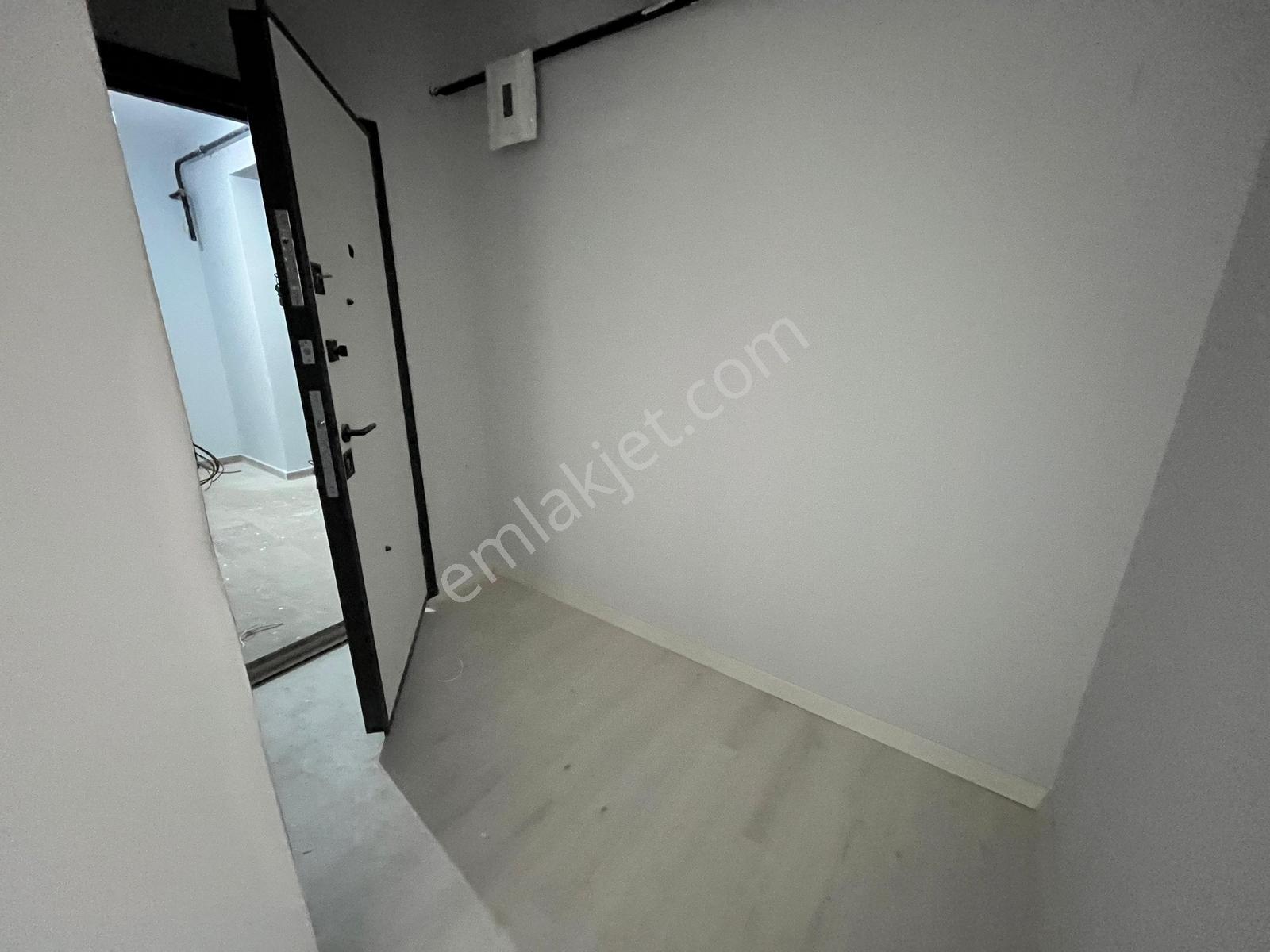 Erbay Cadde. Cephe 3+1 Ara Kat 130 M2 Fırsat 2 Aya Teslim Daire — fotoğraf 6