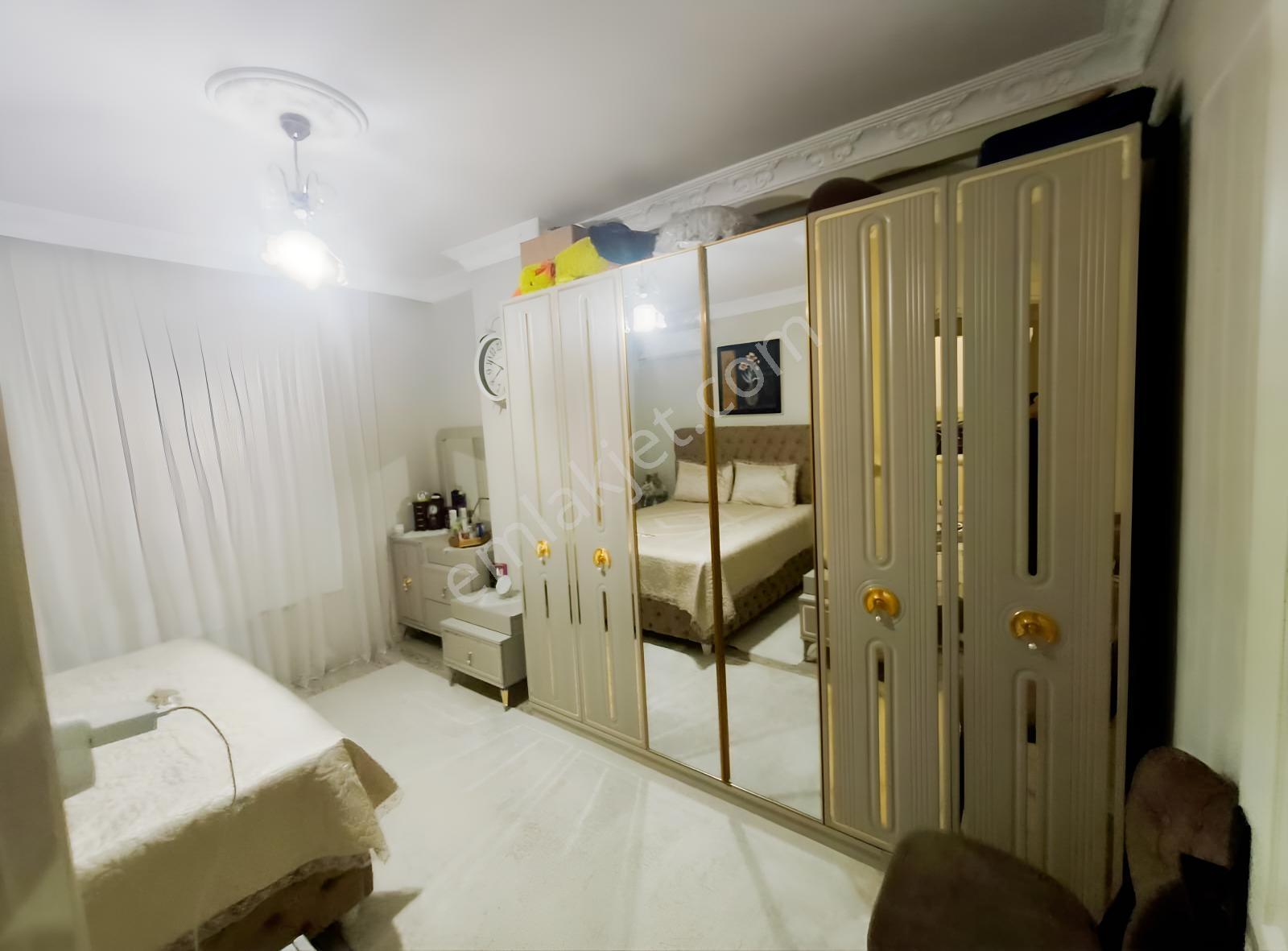 Emek Mah'de Caddeye Yakın 3+1 Geniş Satılık Daire — fotoğraf 17