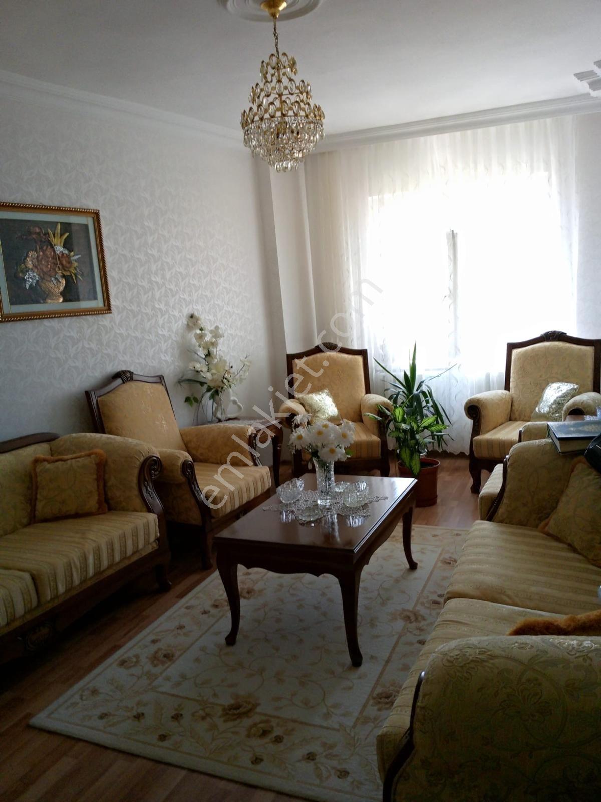 Doğukan Real Estate | Üniversiteye Yürüme Mesafesinde 3+1 Güney Cepheli Satılık Daire — fotoğraf 17
