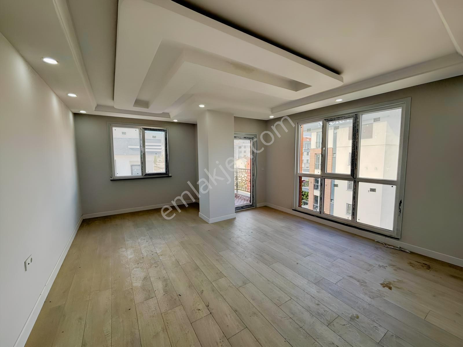 Orhangazi'de Fırsat!! 5+1 Üst Dubleks! 3 Balkon Çift Mutfak — fotoğraf 5
