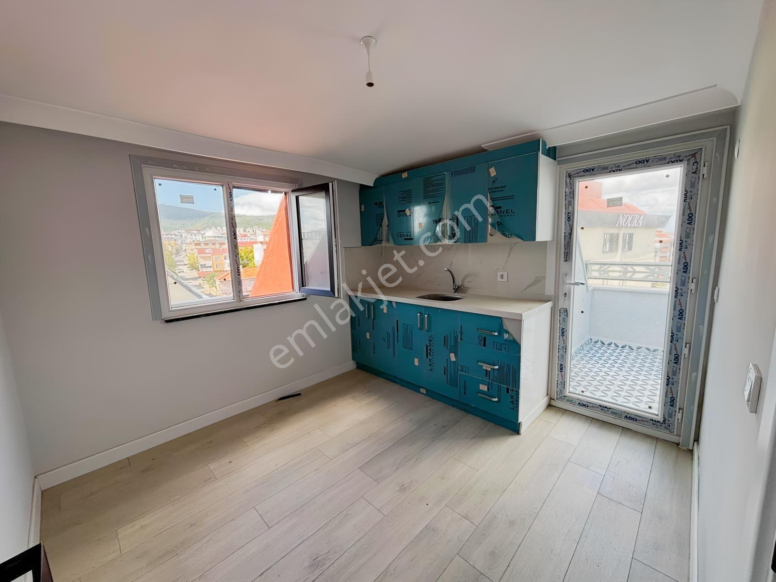 Orhangazi'de Fırsat!! 5+1 Üst Dubleks! 3 Balkon Çift Mutfak — fotoğraf 26