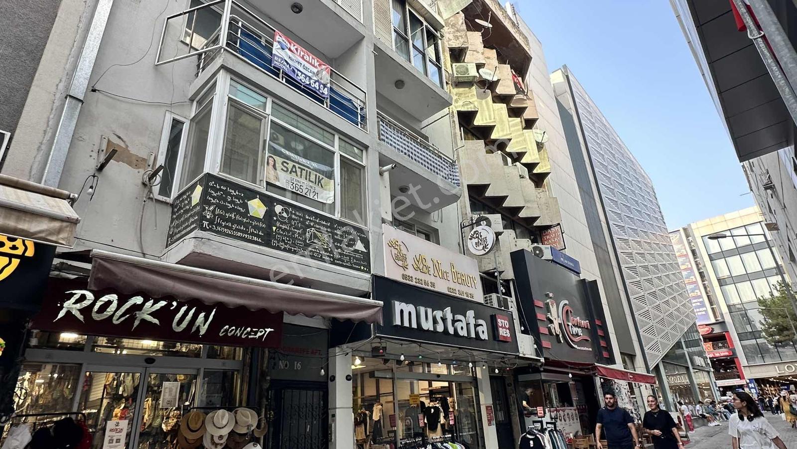 Karşıyaka Çarşı 2+1 Ara Kat Satılık Daire