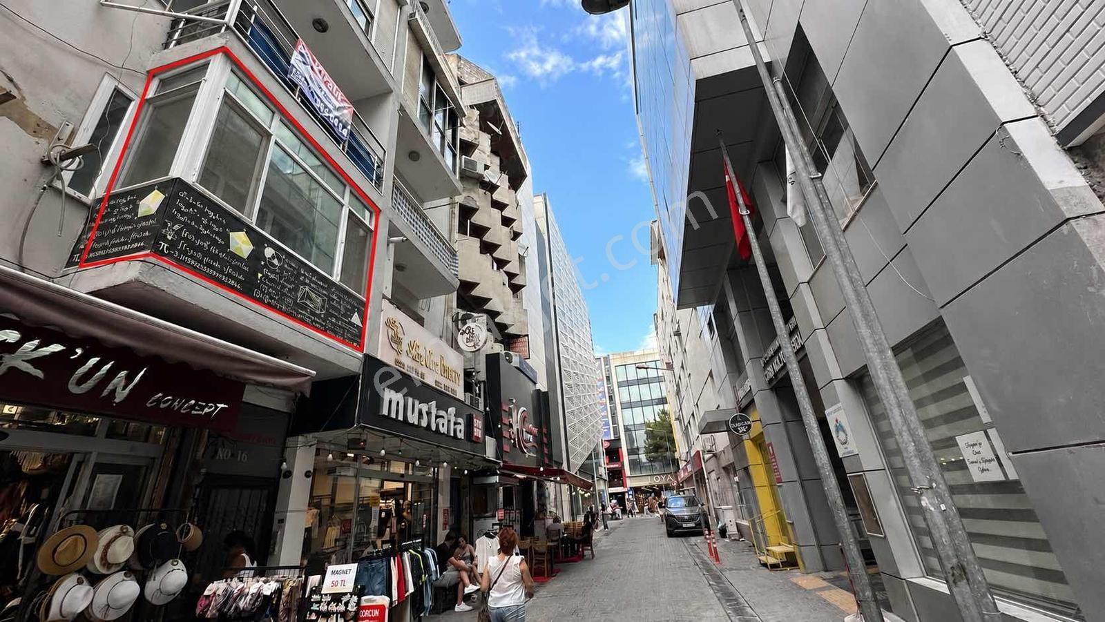 Karşıyaka Çarşı 2+1 Ara Kat Satılık Daire — fotoğraf 2