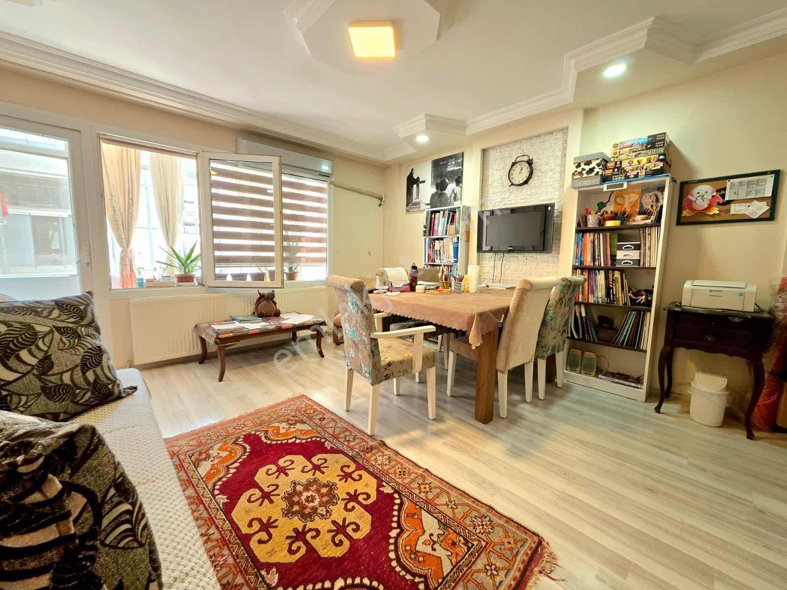 Karşıyaka Çarşı 2+1 Ara Kat Satılık Daire — fotoğraf 10