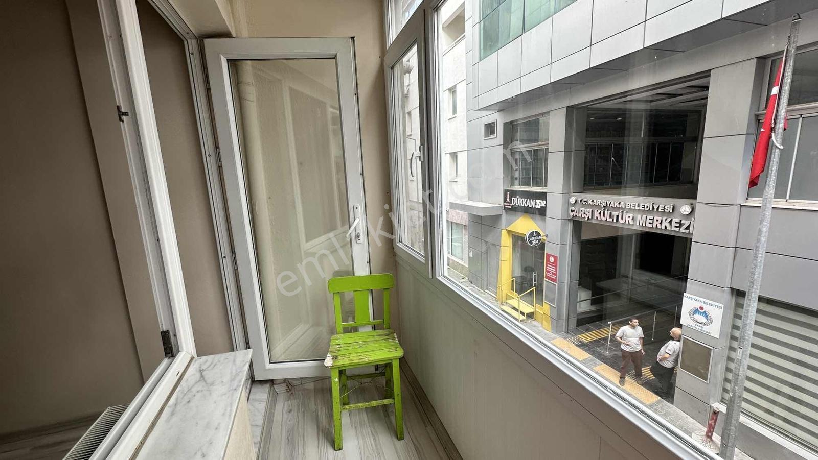 Karşıyaka Çarşı 2+1 Ara Kat Satılık Daire — fotoğraf 17