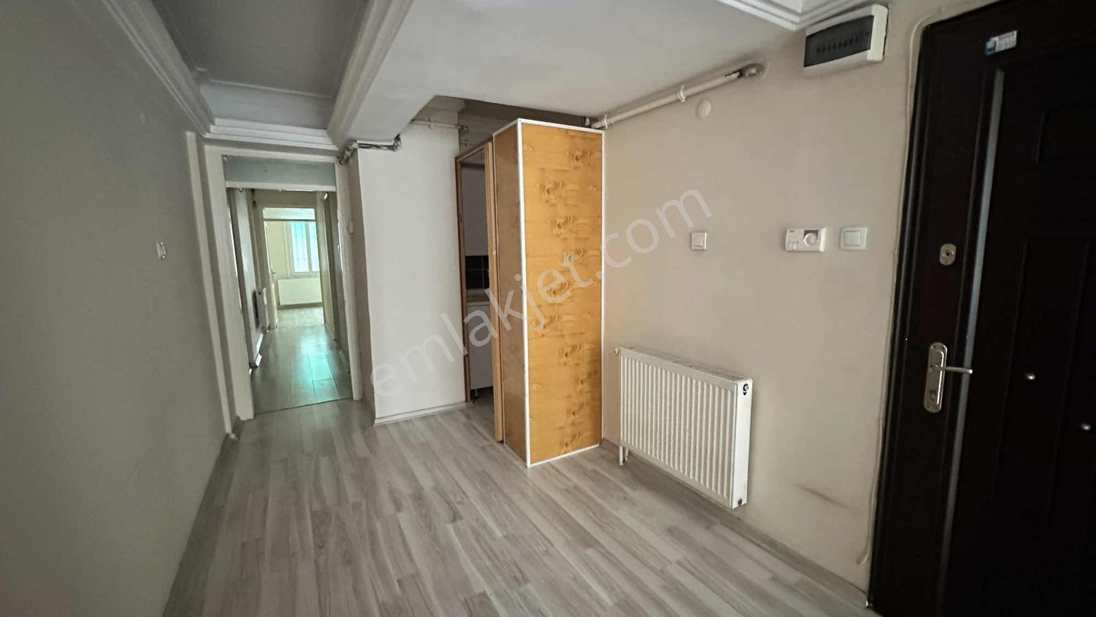 Karşıyaka Çarşı 2+1 Ara Kat Satılık Daire — fotoğraf 19