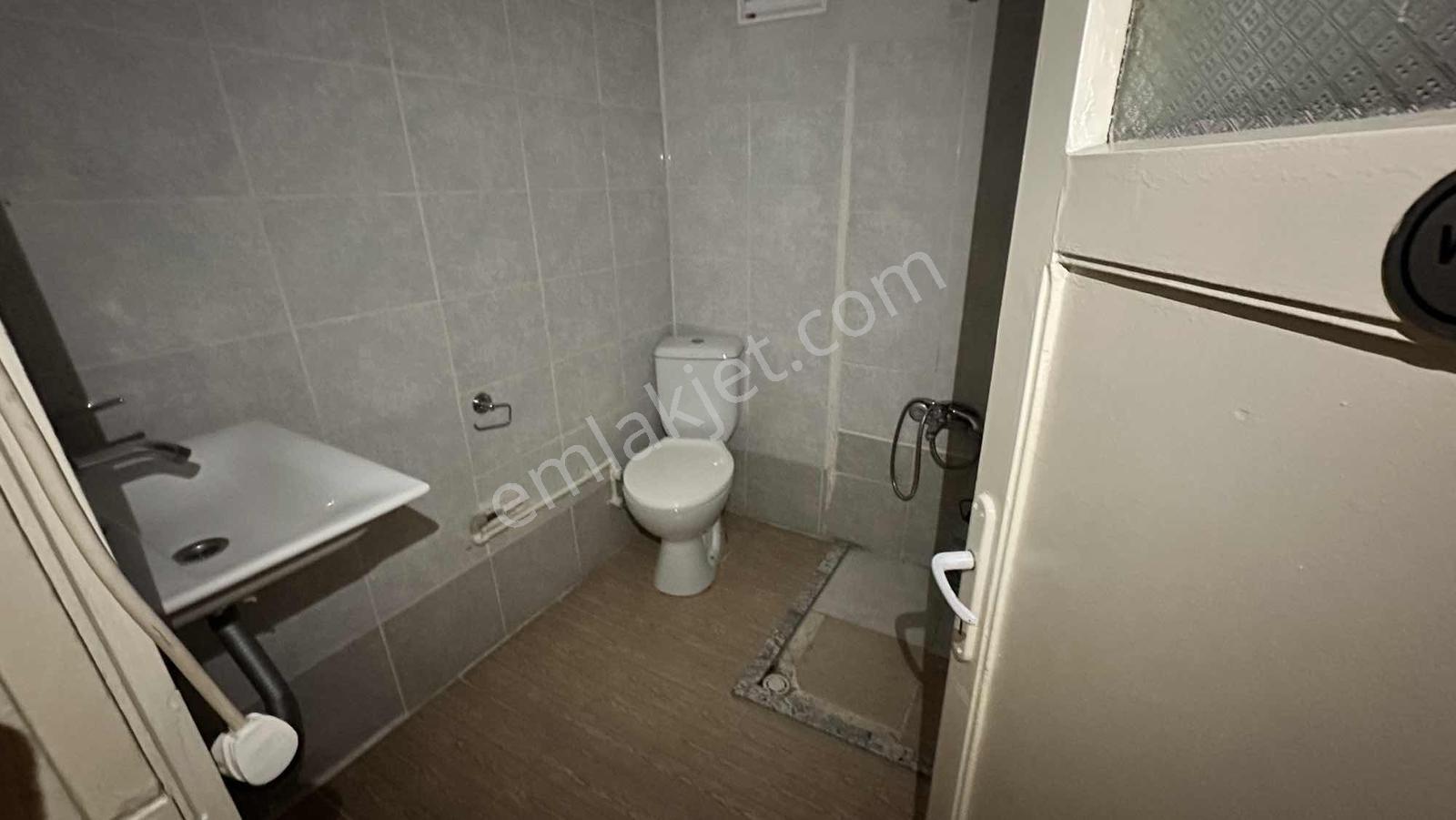 Karşıyaka Çarşı 2+1 Ara Kat Satılık Daire — fotoğraf 22