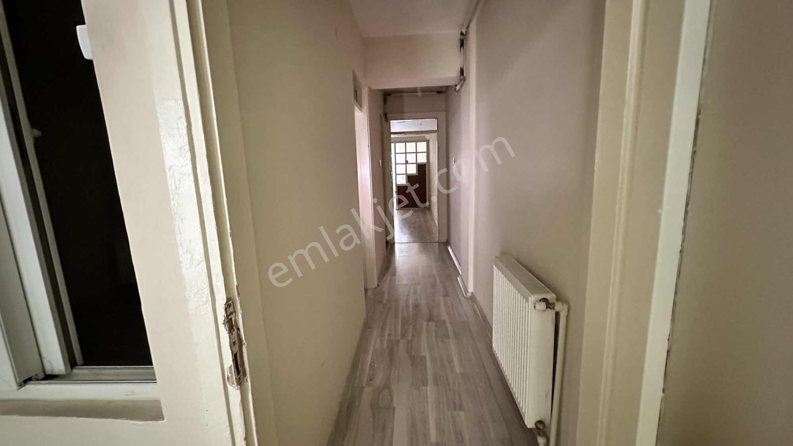Karşıyaka Çarşı 2+1 Ara Kat Satılık Daire — fotoğraf 25
